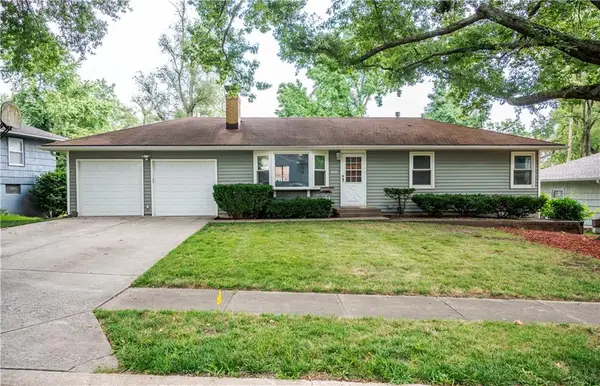 4923 Evanston Avenue, Kansas City, MO 64133