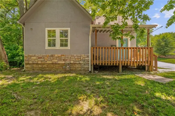 1533 S 29th Street, Kansas City, KS 66106