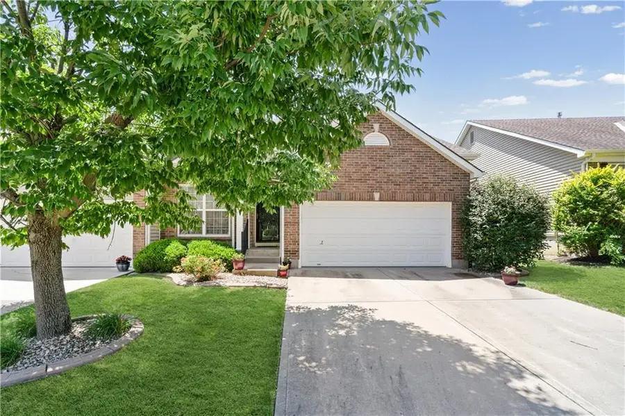1147 SW Arborfair Drive, Lees Summit, MO 66082 - #2