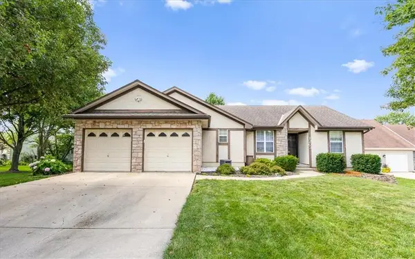 1203 E 118 Terrace, Kansas City, MO 64131