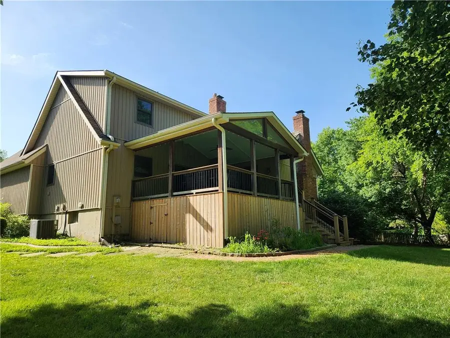 6334 W 108th Street, Leawood, KS 66211 - #2