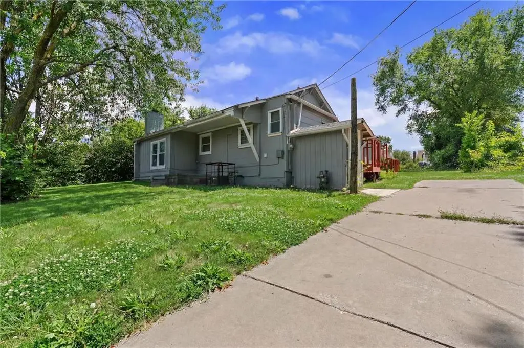 432 Blue Ridge Boulevard, Kansas City, MO 64125 - #1
