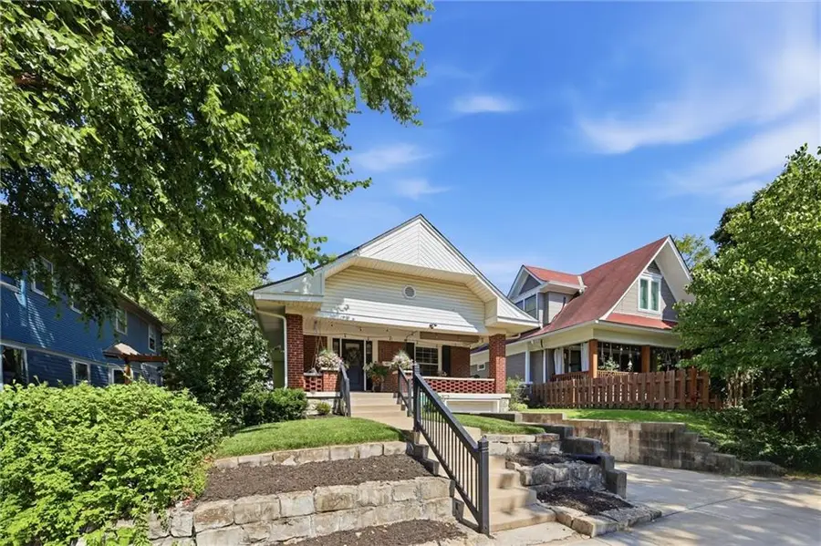 4163 Holly Street, Kansas City, MO 64111 - #3