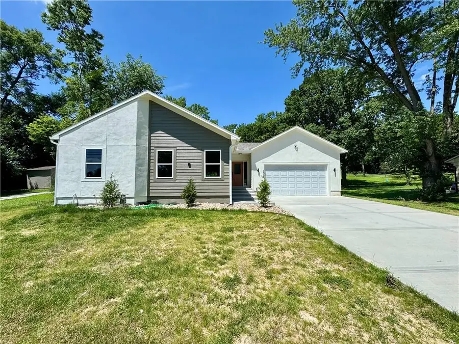 3012 N 63rd Street, Kansas City, KS 66104 - #2