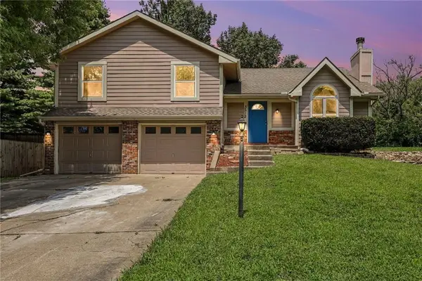 3512 Remington Lane, Leavenworth, KS 66048
