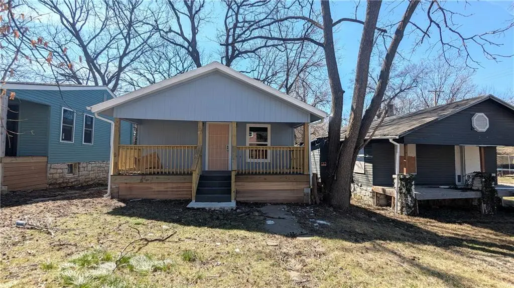 3403 E 62 Street, Kansas City, MO 64130 - #1