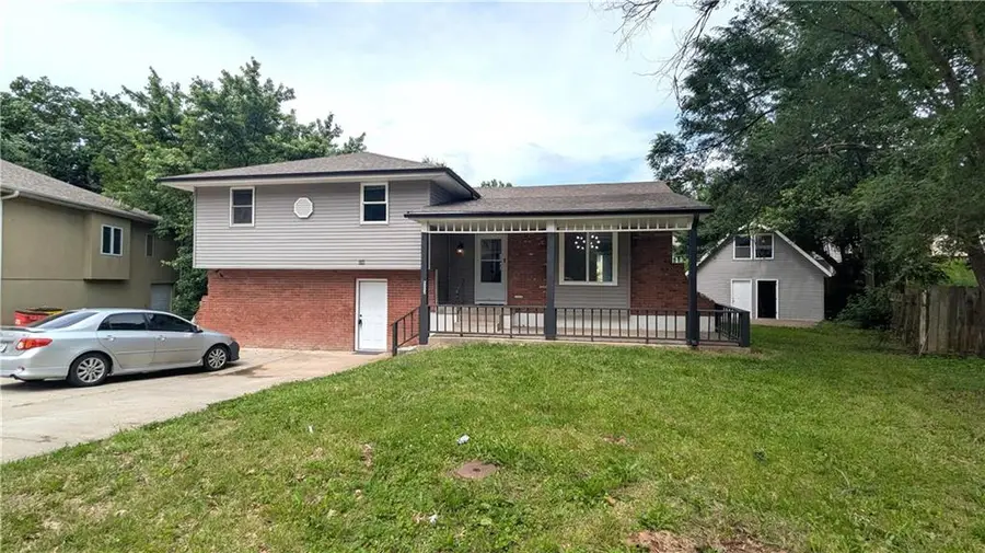 2005 N Plymouth Road, Independence, MO 64058 - #2