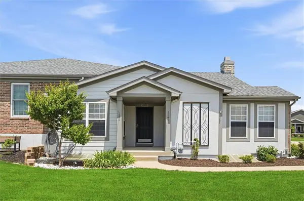 21865 W 119th Terrace, Olathe, KS 66061