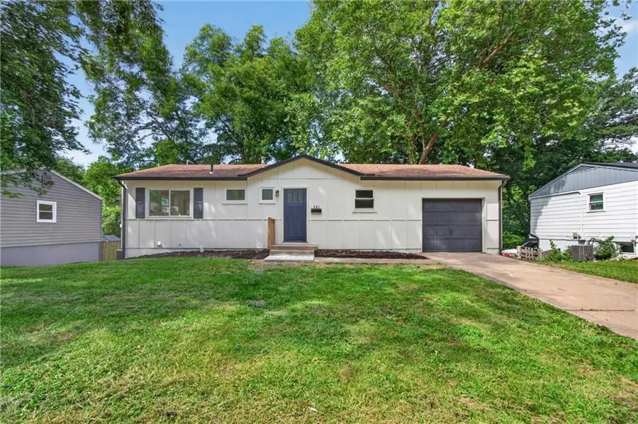501 Park Avenue, Belton, MO 64012 - #2