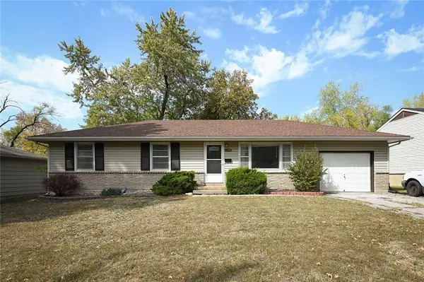 6100 E 148th Terrace, Grandview, MO 64030