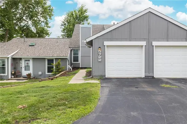 5722 N London Avenue, Kansas City, MO 64152