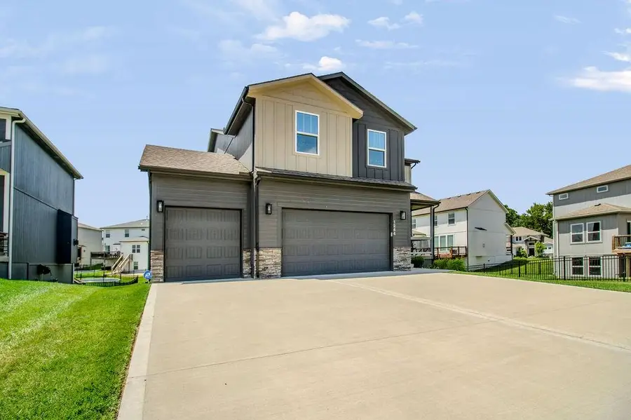 1244 Hillmann Lane, Warrensburg, MO 64093 - #2