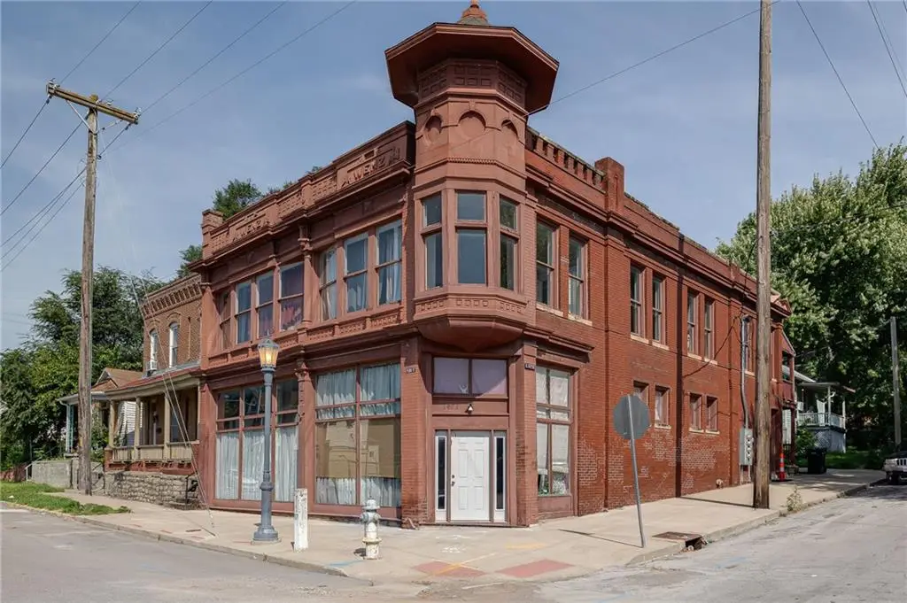 1421 Penn Street, Saint Joseph, MO 64503 - #1