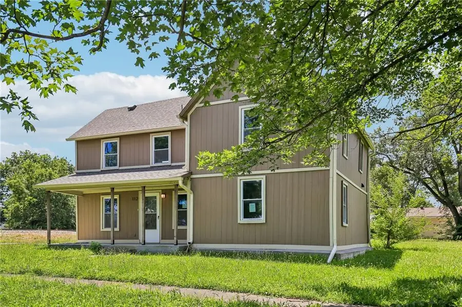 112 W Pine Street, Drexel, MO 64742 - #2