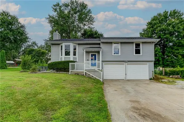 10412 N Baltimore Avenue, Kansas City, MO 64155