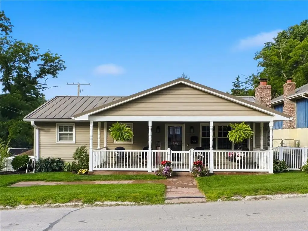 507 Walnut Street, Weston, MO 64098 - #1