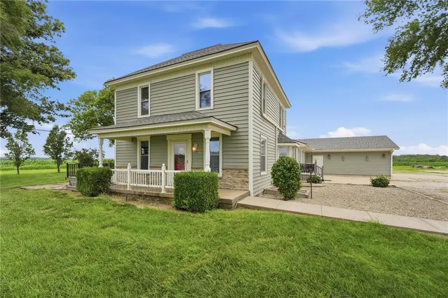 2171 Eisenhower Road, Ottawa, KS 66067 - #3