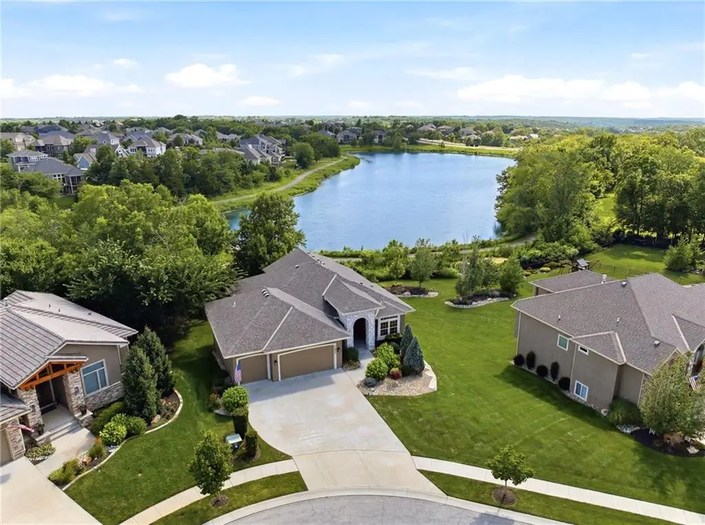 24855 W 95th Terrace, Lenexa, KS 66227 - #1