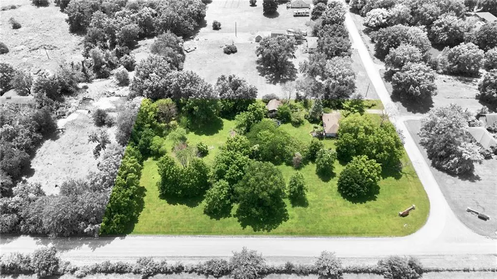 22705 S Abbott Drive, Peculiar, MO 64078 - #1