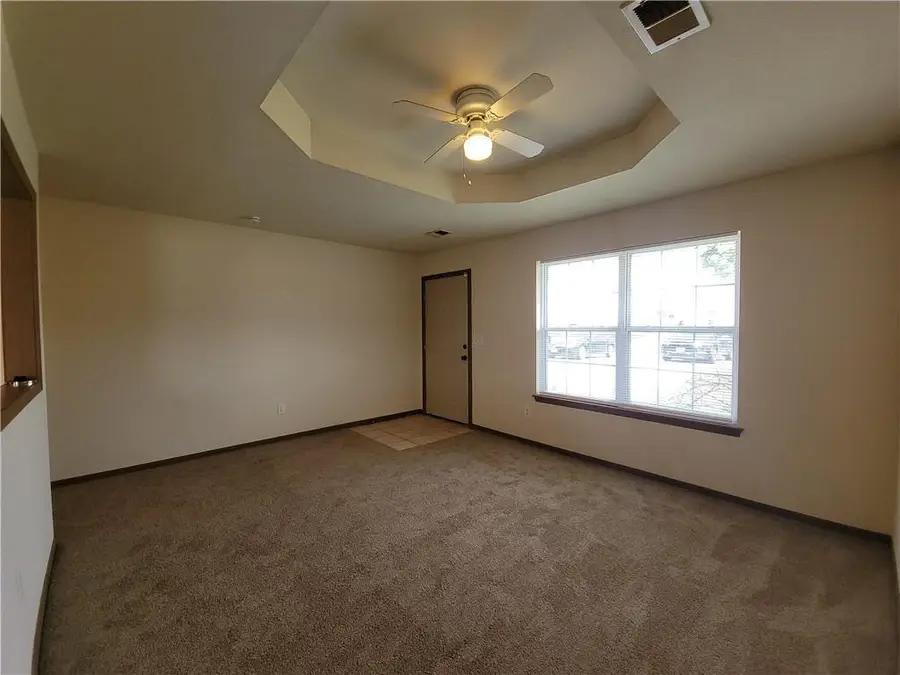 1250 & 1252 NW Woodbury Place, Grain Valley, MO 64029 - #2