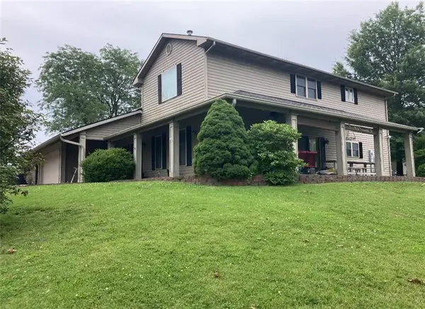2216 Country Club Drive, Chillicothe, MO 64601