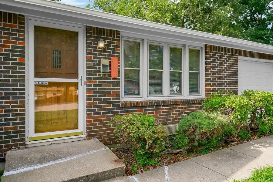 1103 NE 69th Street, Kansas City, MO 64118 - #2