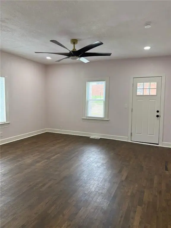 415 S 20th Street, Lexington, MO 64067 - #3