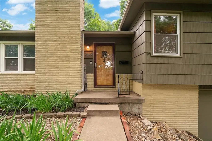 7817 Arlington Avenue, Raytown, MO 64138 - #3