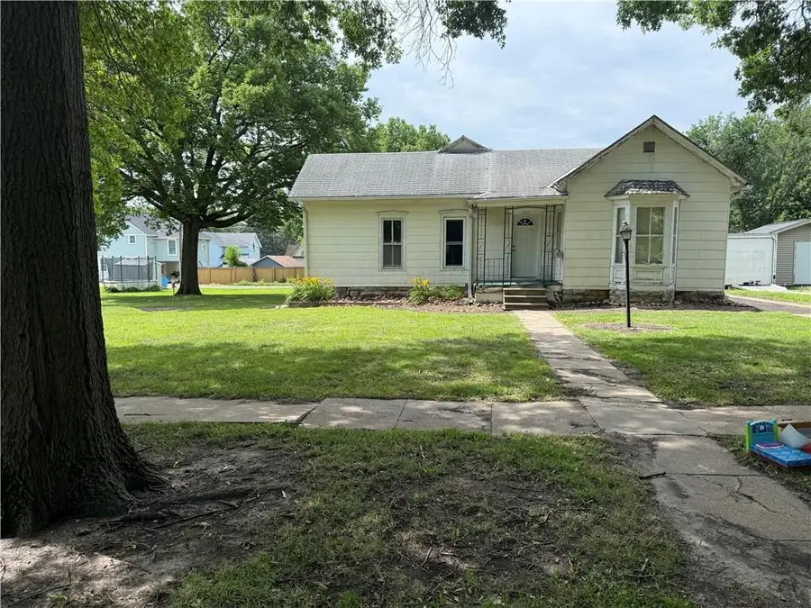 1115 Virginia Street, Sabetha, KS 66534 - #2