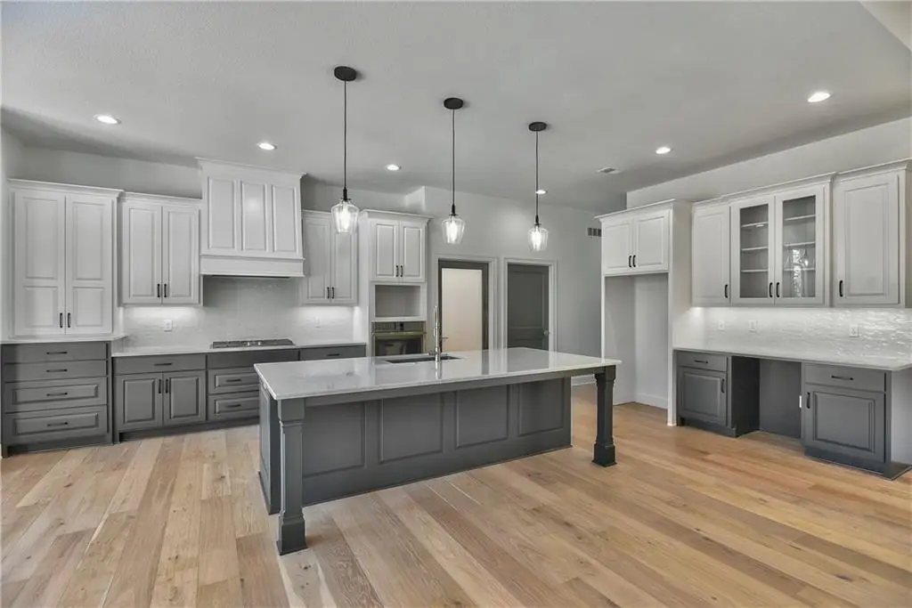 2814 W 175th Terrace, Overland Park, KS 66085 - #1