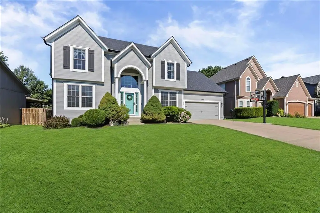 5826 Woodstock Street, Shawnee, KS 66218 - #1