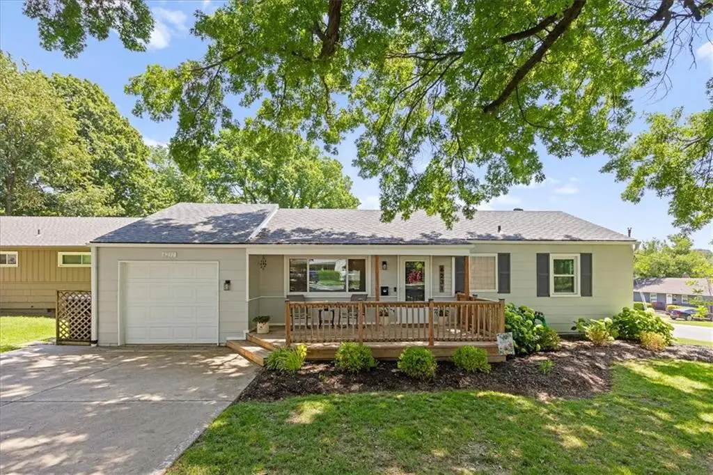 6231 Glenwood Street, Mission, KS 66202 - #1