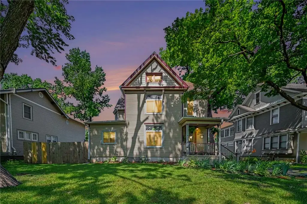 316 S Maple Street, Ottawa, KS 66067 - #1