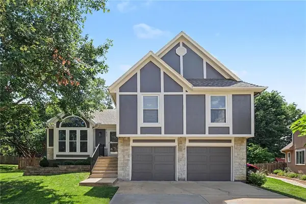 21805 W 52nd Terrace, Shawnee, KS 66226