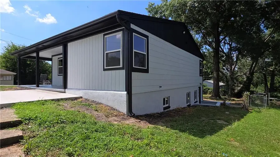 1201 N 49th Street, Kansas City, KS 66102 - #2