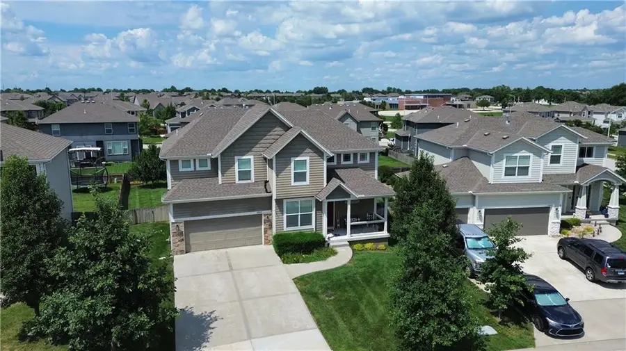 18942 W 168th Street, Olathe, KS 66062 - #2