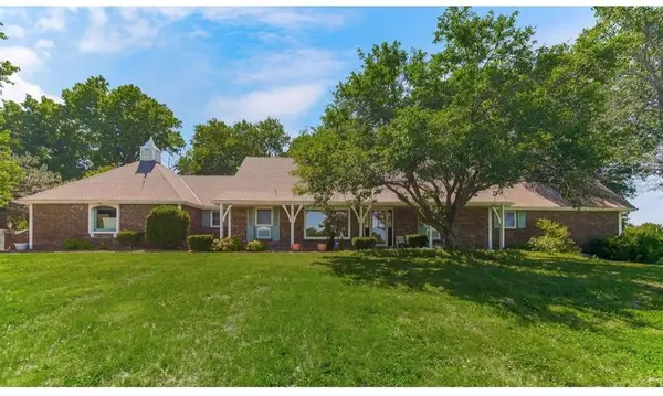 1710 N 90th Street, Kansas City, KS 66112