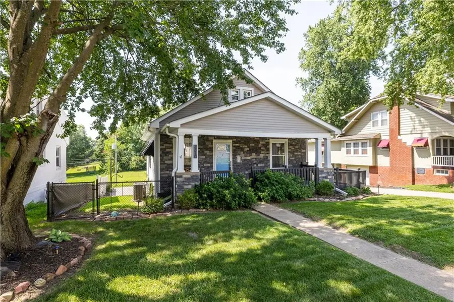 3510 Mitchell Avenue, Saint Joseph, MO 64507 - #2