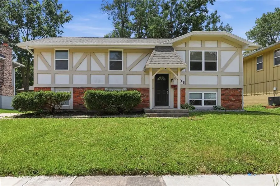 6405 E 140th Terrace, Grandview, MO 64030 - #2