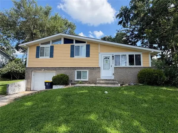 7006 NW 77th Street, Kansas City, MO 64152