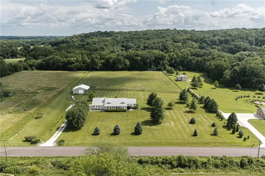 25029 Dehoff Road, Tonganoxie, KS 66086 - #3