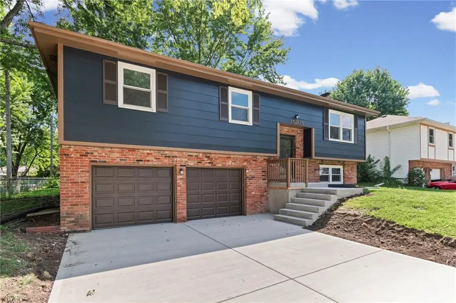 15205 W 152nd Circle, Olathe, KS 66062 - #2