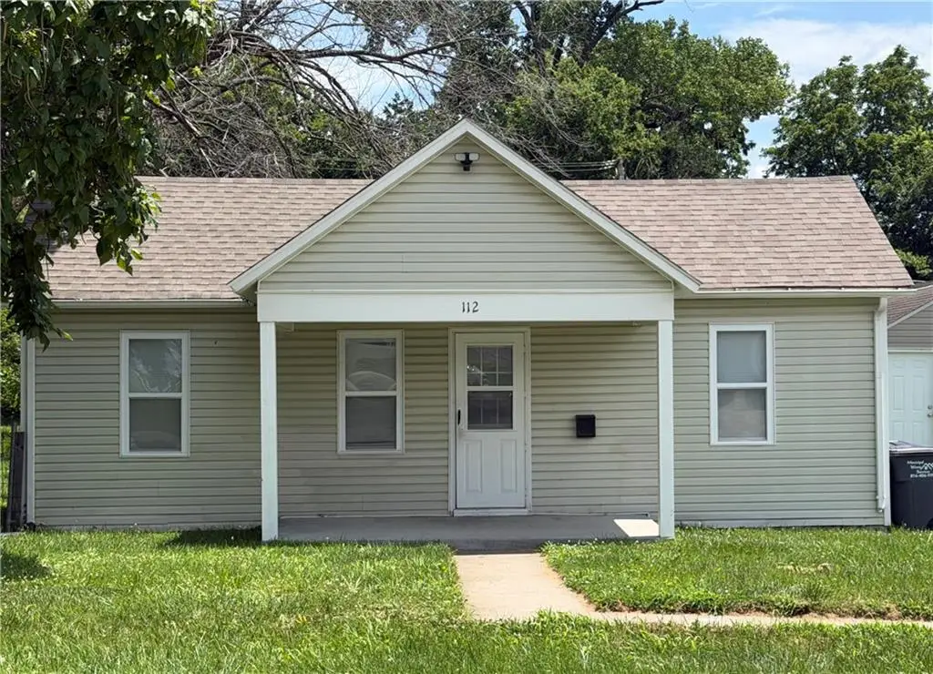 112 S Taylor Street, Pleasant Hill, MO 64080 - #1