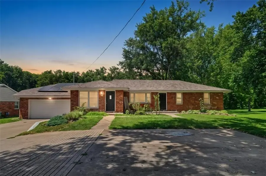 416 N Us 169 Highway, Smithville, MO 64089 - #2