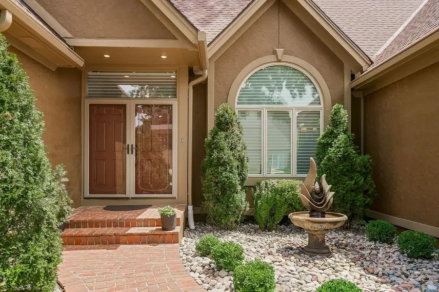 7815 N Revere Drive, Kansas City, MO 64151 - #3