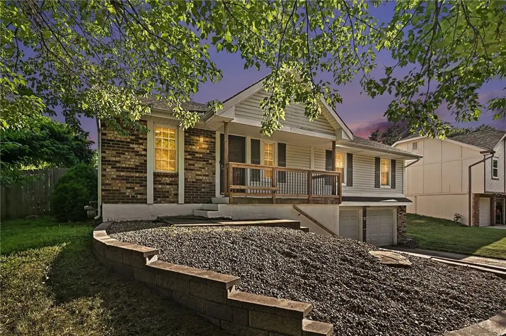 11 NW 101st Place, Kansas City, MO 64155 - #1
