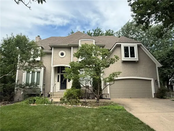 13112 Meadow Lane, Leawood, KS 66209