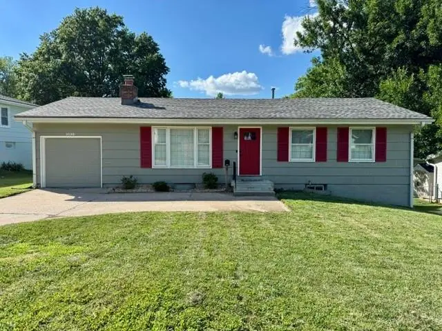 3530 NE 46th Street, Kansas City, MO 64117 - #1