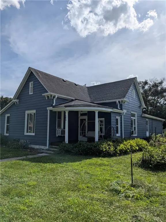 300 S Central Street, Buckner, MO 64016