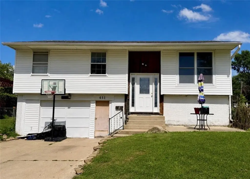 651 N Aztec Drive, Independence, MO 64056 - #1